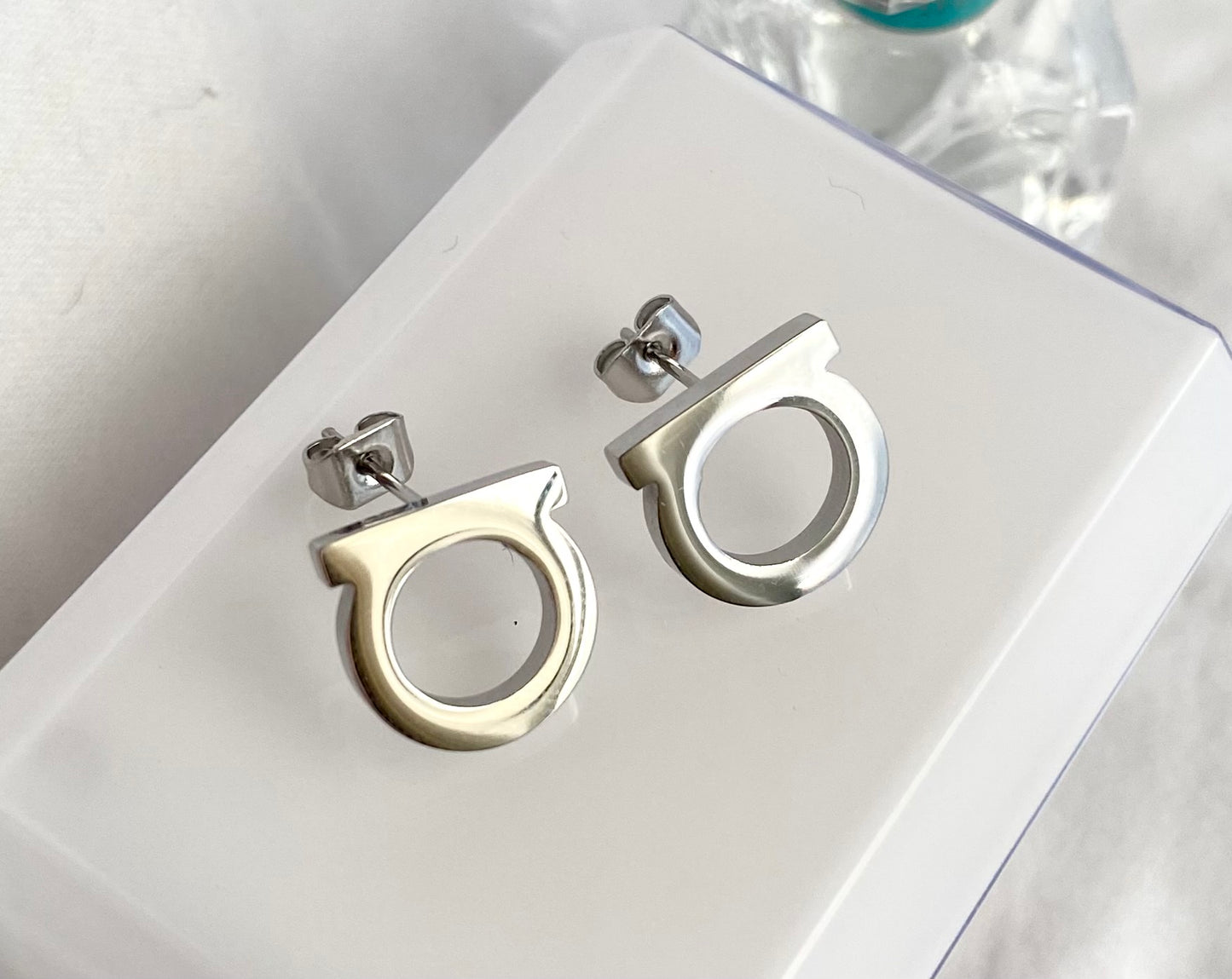 Aretes Ferris