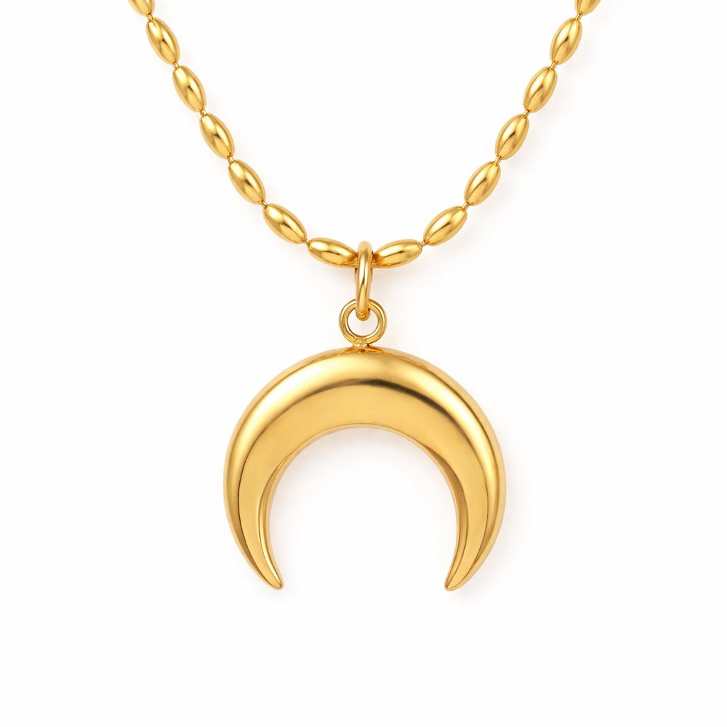 Halfmoon Necklace