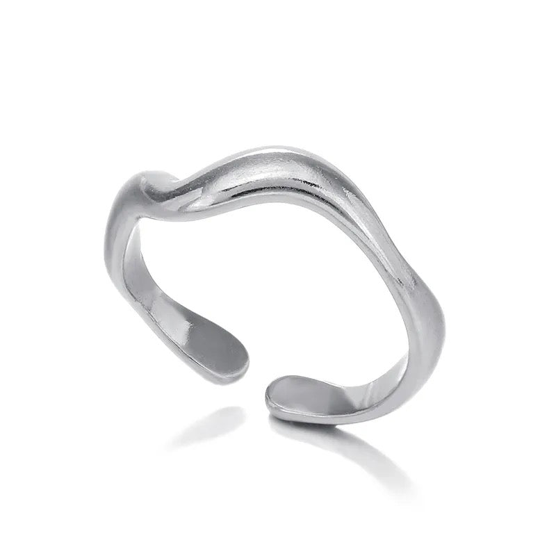 Wavy Ring